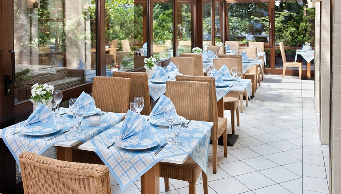 Tischdekoration Tilla Blue Mustertisch Tischdekoration Frühling von Duni bei Tafeldeko