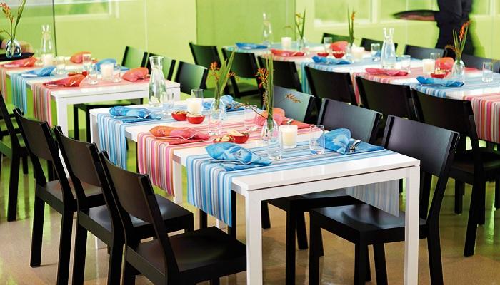 Tischdekoration Audrey Blue and Red Mustertisch Tischdekoration Sommer von Duni bei Tafeldeko