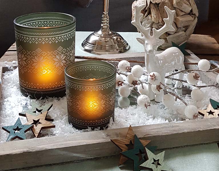 Weihnachts-Lichterdeko mit norischem Flair.