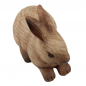 Dekofigur Osterhase in Holz-Optik, liegend, 12 cm.