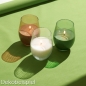 Dekobeispiel für das Duni Kerzenglas Ritz in Weiß, Grün und Braun.