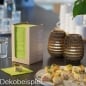 Dekobeispiel für Duni ecoecho® Spenderbox mit 100 Dunisoft Cocktail Servietten.