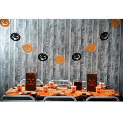 6 Meter Wimpelkette Halloween Kürbisse 6 Meter Wimpelkette Halloween Kürbisse.