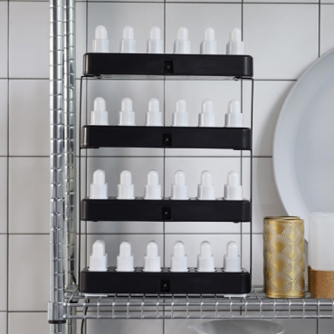 Duni Halterung für 4 Ladestationen, max. 48 LED-Kerzen Mit der Duni LED Ladestation können Sie auf kleinstem Raum gleichzeitig 48 LED-Kerzen aufladen und problemlos tragen. Optimaler Komfort und kostensparend.