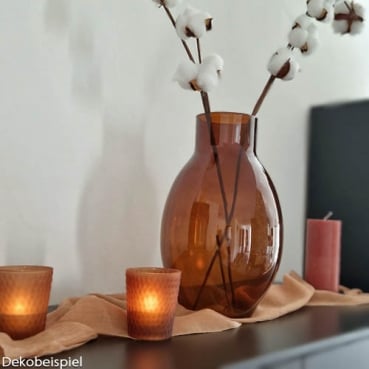 Große Glas Vase, Dekoglas, -Lola- in Braun, 32 cm Dekobeispiel für die große Glas Vase -Lola- in Braun, 32 cm.