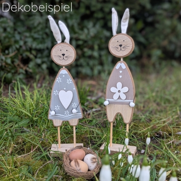 Großer Holz Osterhase mit Blume und Stoffohren, 34,5 cm Hasenpaar Ostern