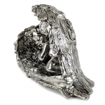 Dekofigur Engel liegend in Chrom-Optik, Nr. 2, 95 mm Dekofigur Engel liegend in Chrom-Optik, 95 mm.