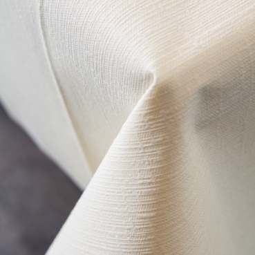 50 Duni Evolin wasserabweisende Mitteldecken in 6 Farben, 110 x 110 cm 50 Duni Evolin wasserabweisende Mitteldecken in 6 Farben, 110 x 110 cm - fällt wie Stoff, besitzt eine elegante Struktur und wirkt zugleich wasserabweisend.
