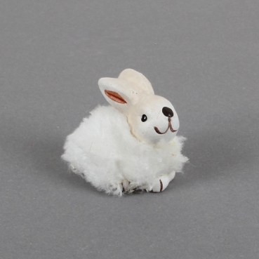 Gastgeschenk Ostern, Häschen mit Plüschfell in Weiß, im Tütchen Gastgeschenk Ostern, Häschen mit Plüschfell in Weiß.