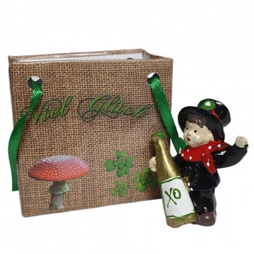 Gastgeschenk Silvester Schornsteinfeger mit Sektflasche, im Tütchen