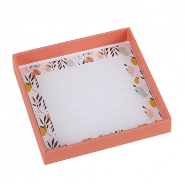 Kleine Geschenkschachtel mit Grußkärtchen, Wimpel, 10 x 10 x 1,2 cm Kleine Geschenkschachtel mit Grußkärtchen, Wimpel, 10 x 10 x 1,2 cm.