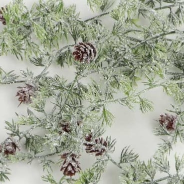 Kunstblume Zedernzweig mit Zapfen & Schnee, 135 cm Kunstblume Zedernzweig mit Zapfen & Schnee, 135 cm, Detailaufnahme.