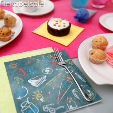 20er Pack Servietten Einschulung, Bunte Schultafel, 33 x 33 cm Dekobeispiel für die Servietten Einschulung, Bunte Schultafel, 33 x 33 cm.