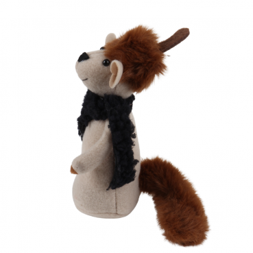 Stoff Winter Maushörnchen mit schwarzem Schal, gefüllt mit Sand, 16 cm, Seitenansicht.