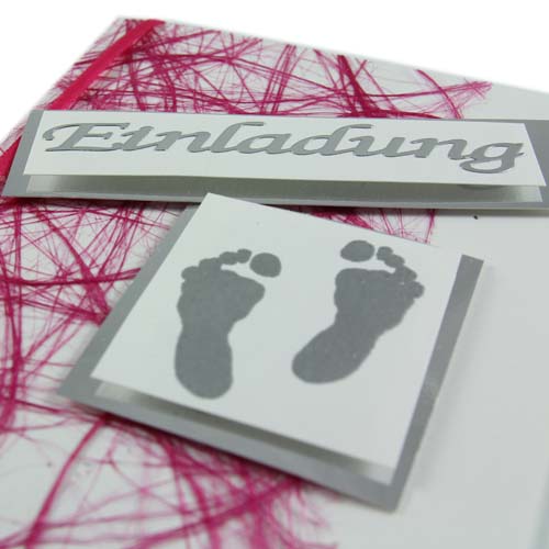 Einladungskarte zur Taufe, Baby Füßchen in Pink/Weiß.