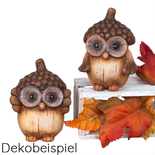 Herbstliches Dekobeispiel Keramik Eulen mit Eichelmütze.