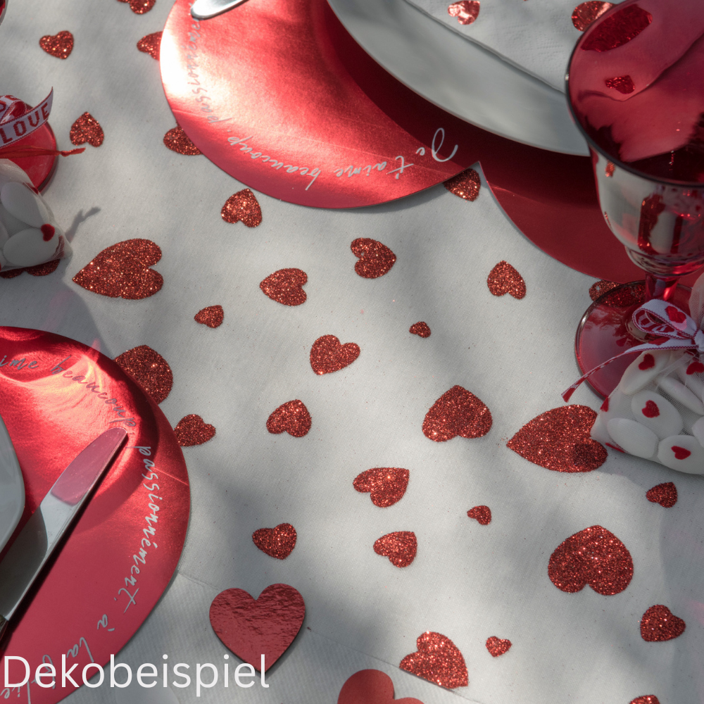 Nahaufnahme von dem Gaze Tischläufer Valentinstag, Herzen in Rot glitzernd, 28 cm.