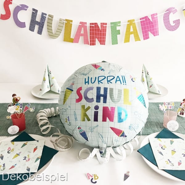 Dekobeispiel für 45 Papier Konfetti Einschulung, ABC, 123, Schultüten, 50 mm.