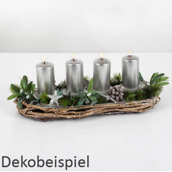 Dekobeispiel Adventskranzgestell, glitzernde Rebenzweige mit 4 Kerzentellern, 40 cm.