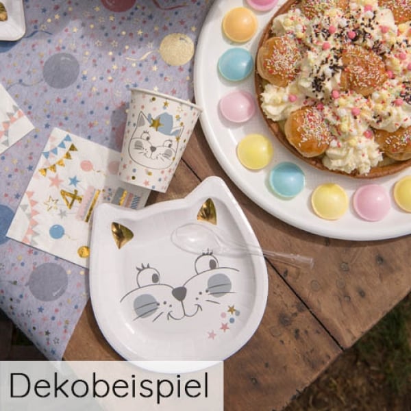 Dekobeispiel für Tischdeko Kindergeburstag Katzenparty.