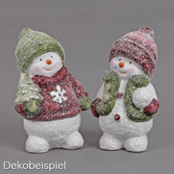2 Keramik Schneemänner mit Tannenbaum und Schneeball, in Rot/Grün, 15 cm.