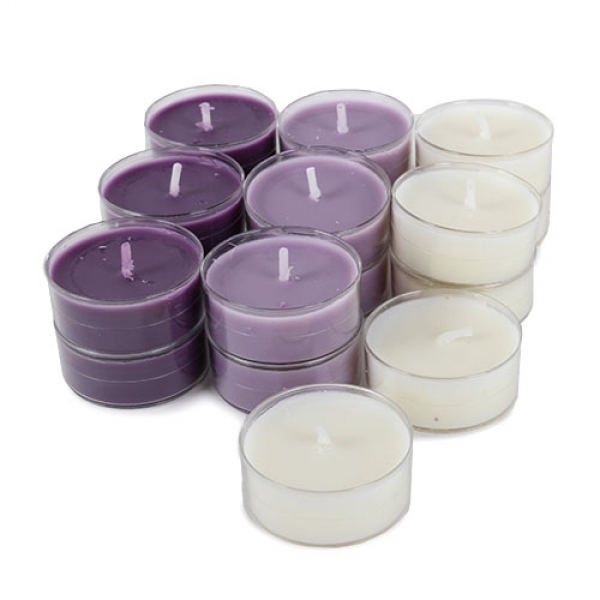 18 Duftteelichter Vanille-Lavendel, transparente Hülle, 4 h Brenndauer.