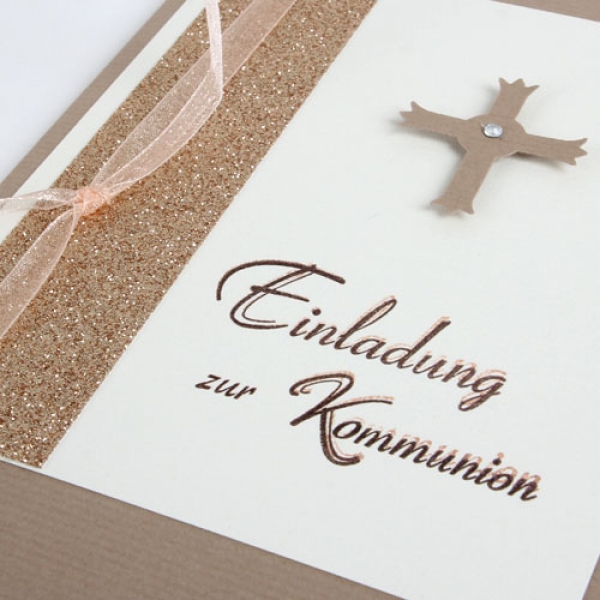 Einladungskarte Kommunion, Kreuz in Braun/Bronze glitzernd.