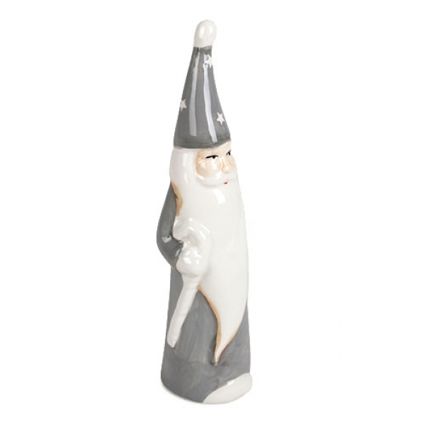 Keramik Nikolaus in Grau, Weiß mit langem Bart und Stock.