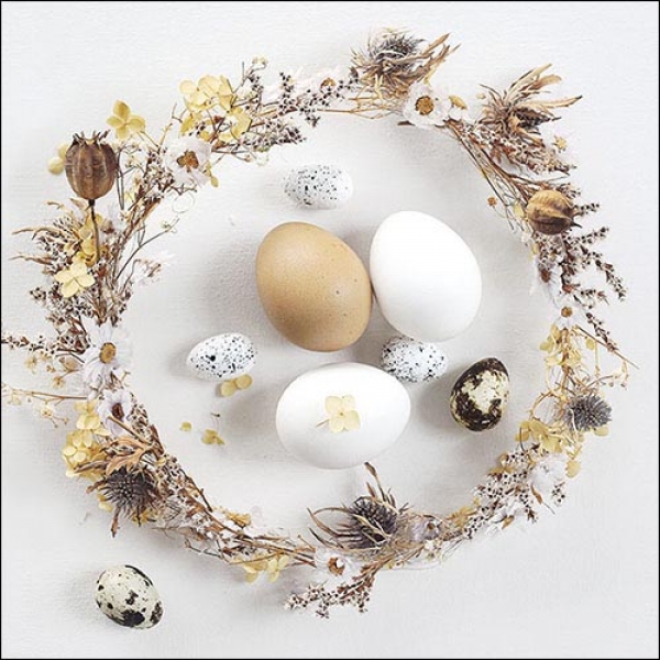 20er Pack Servietten Ostern, Eier im Naturkranz, 33 x 33 cm.