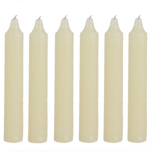 6 Rustic Stabkerzen in Creme, 140 x 21 mm.