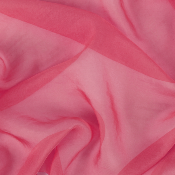 Nahaufnahme von dem Chiffon Tischläufer, hauchdünn, in Pink, 35 cm.