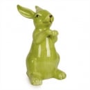 Keramik Osterhase stehend, Pfötchen oben in Grün, 14,5 cm