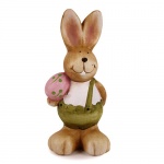 Dekofigur Osterhasen Junge mit grüner Latzhose und Osterei, 16,5 cm