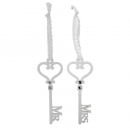 2 Holz Schlüssel Hochzeit, Mr & Mrs mit Spitzenschlaufe, 12 cm