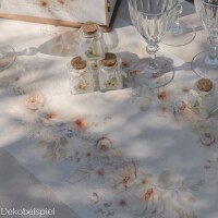 Dekobeispiel für den Musselin Tischläufer Blumen u