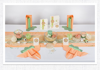 Goldene Hochzeit Tischdeko in Apricot-Mint