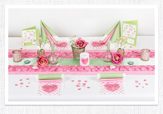 Tischdeko Hochzeit Love is in the air