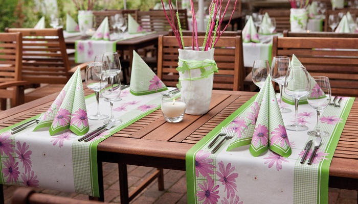 Tischdekoration Pink Flower Mustertisch Tischdekoration Frühling von Duni bei Tafeldeko