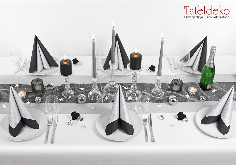 1. Mustertisch Silvester 