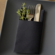 Tischdeko mit Bestecktaschen
