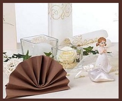 Tischdeko Kommunion in Creme