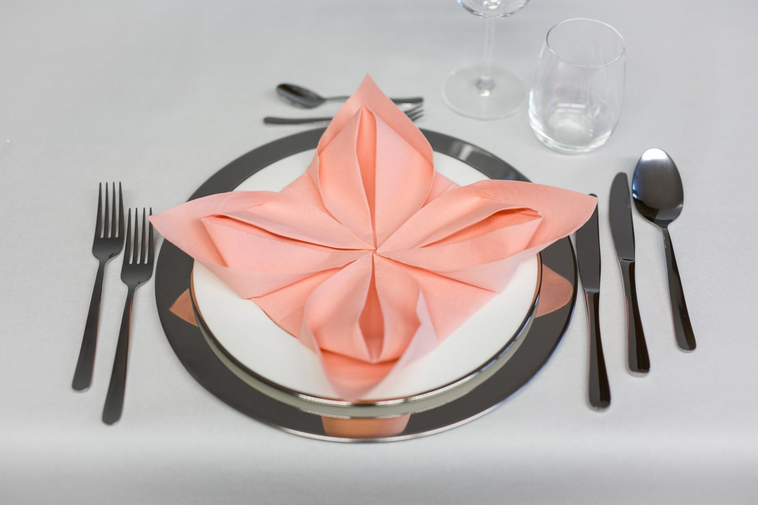 Servietten falten - wir zeigen euch wie | Tafeldeko